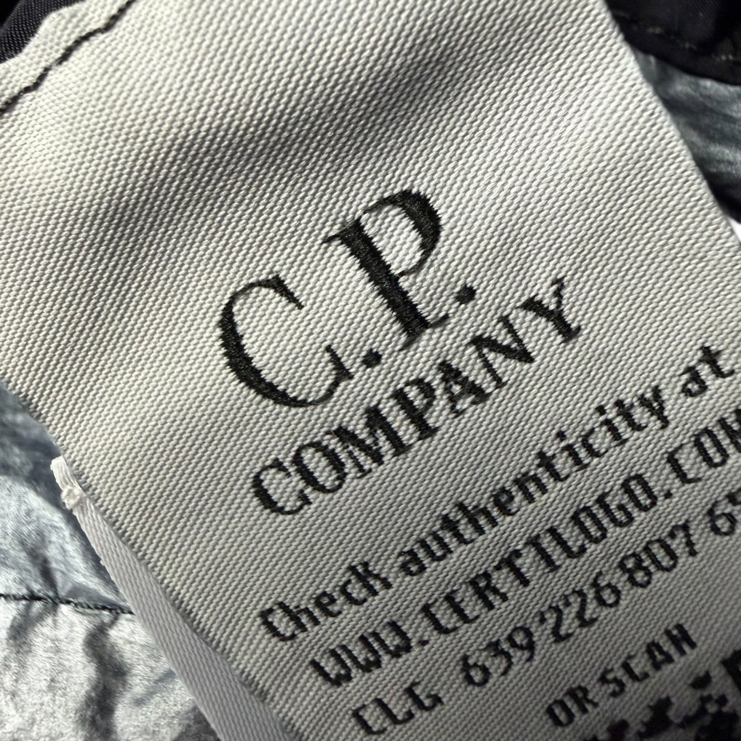 C.P. Company Nyfoil Goggle Jacket - Navy