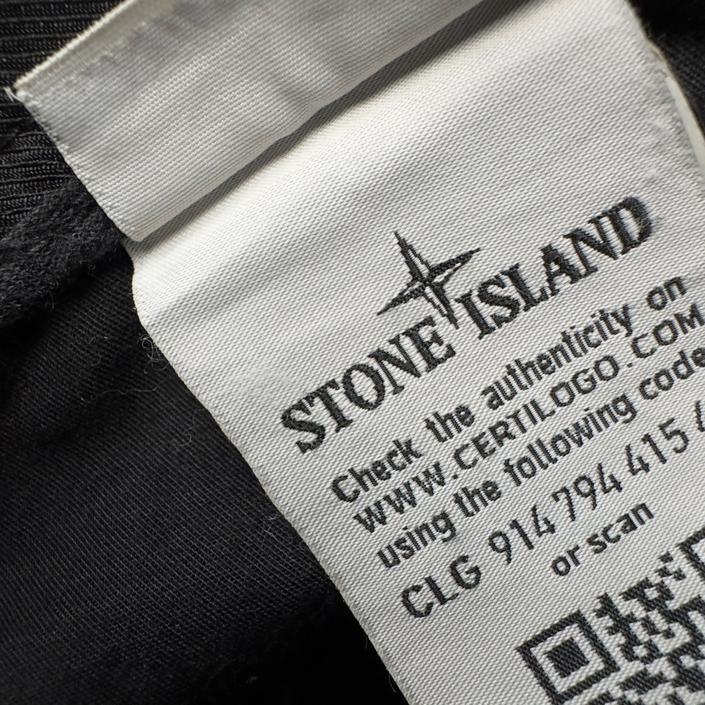 S/S 21 Stone Island Cargo Trousers - Black