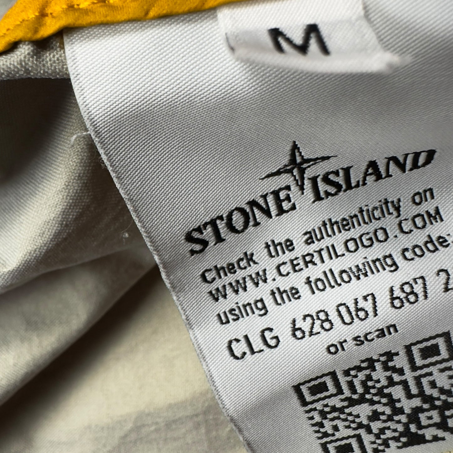 S/S 18 Stone Island Membrana 3L TC Jacket - Yellow