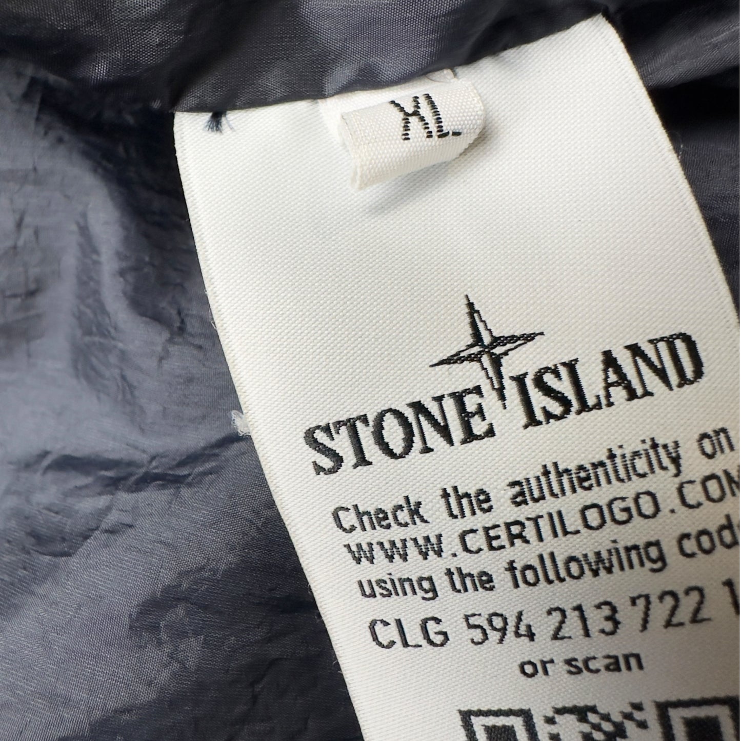 A/W 14 Stone Island Down_26 GR X SQM_N Down Puffer Jacket - Navy