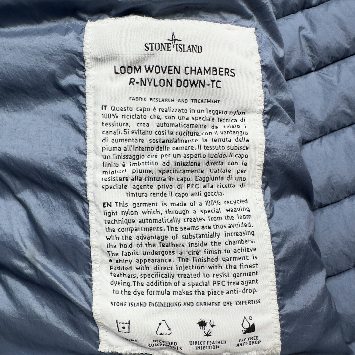 A/W 22 Stone Island Loom Woven Chambers R-Nylon Down TC Puffer Jacket - Avio Blue
