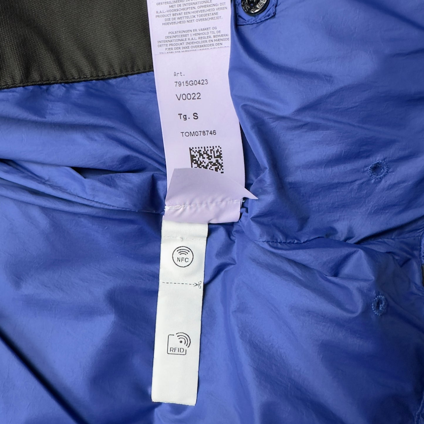 A/W 23 Stone Island Crinkle Reps R NY Down Gilet - Electric Blue