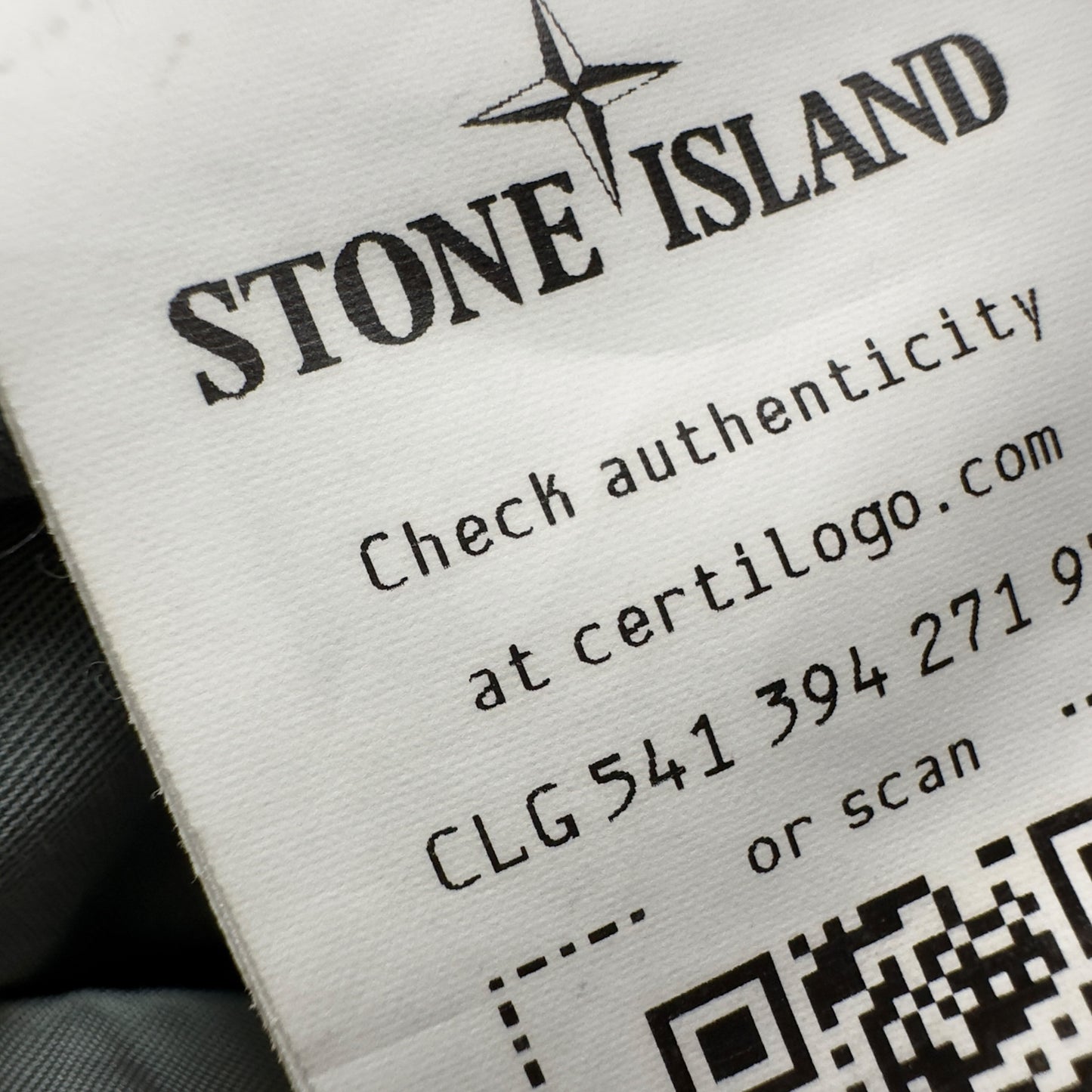 S/S 23 Stone Island Cupro Cotton Twill - Wide Leg Bermuda Cargo Shorts