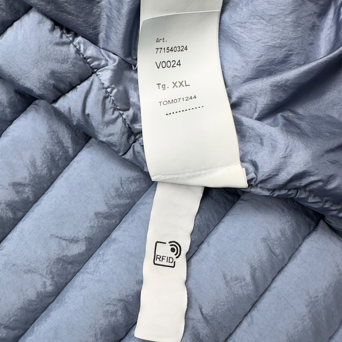 A/W 22 Stone Island Loom Woven Chambers R-Nylon Down TC Puffer Jacket - Avio Blue