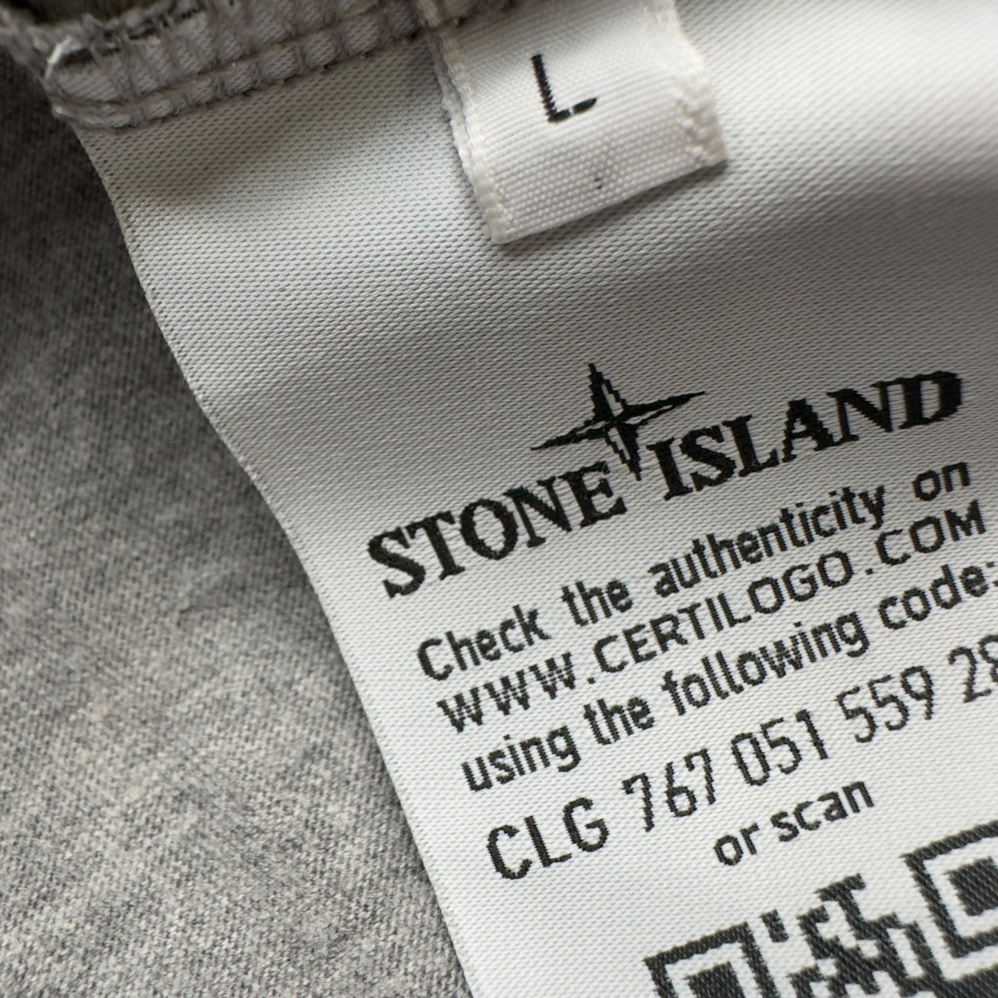 S/S 19 Stone Island Patch T-Shirt - Grey