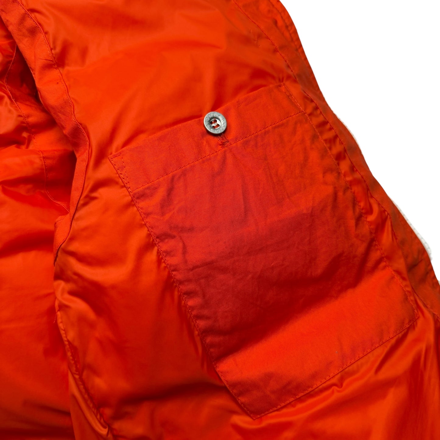 A/W 23 Stone Island Marina Rubber Wax Poplin Down Reflective Puffer Gilet
