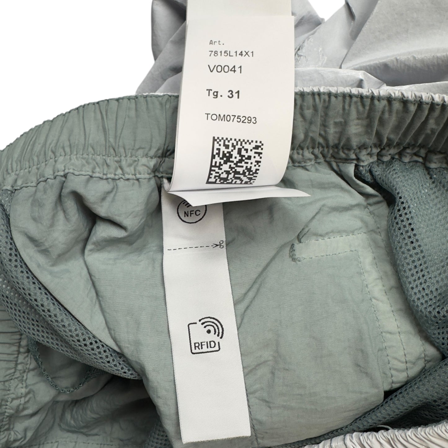 S/S 23 Stone Island Marina Rip Stop Prismatico Shorts - Light Grey Blue