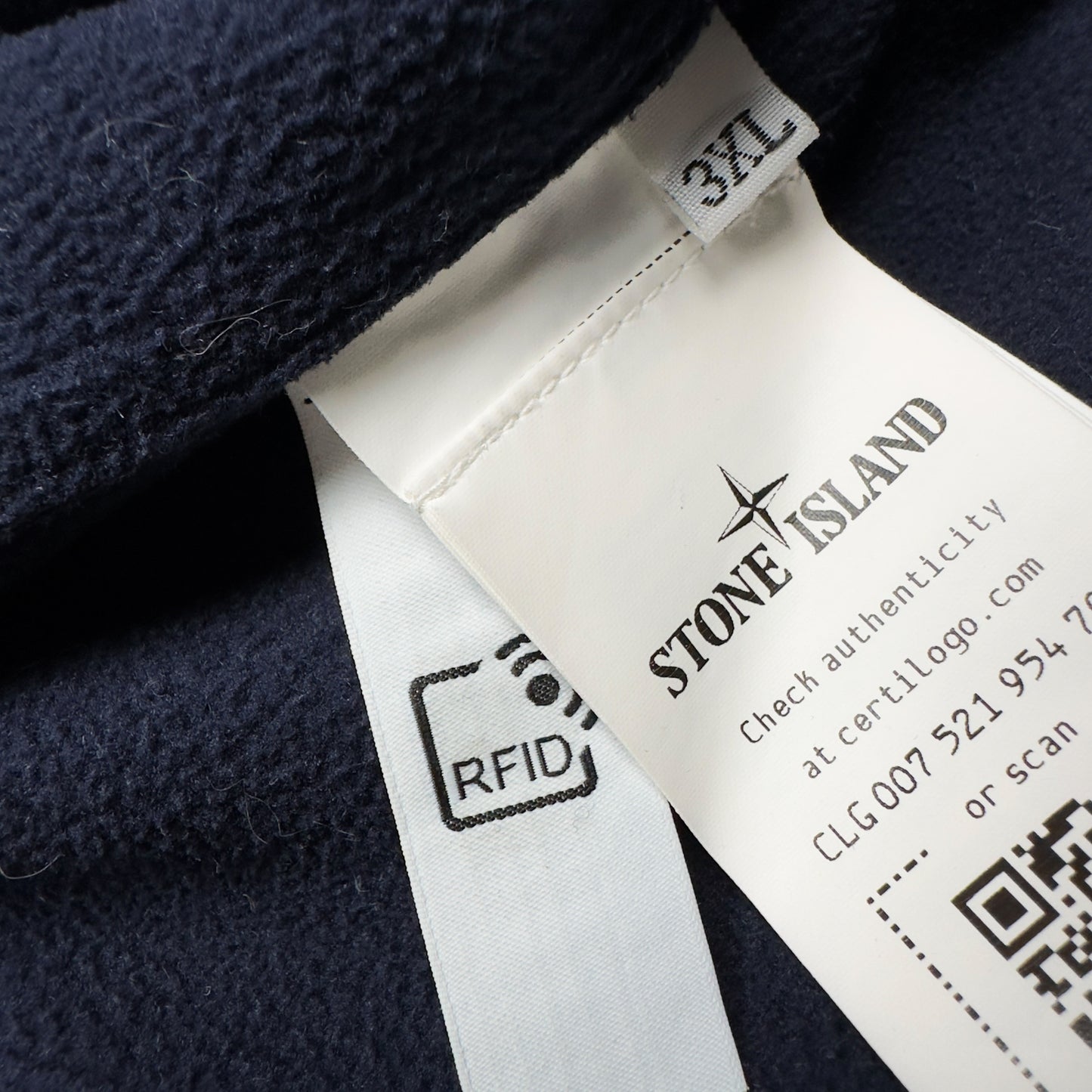 A/W 21 Stone Island Soft Shell R Jacket - Navy