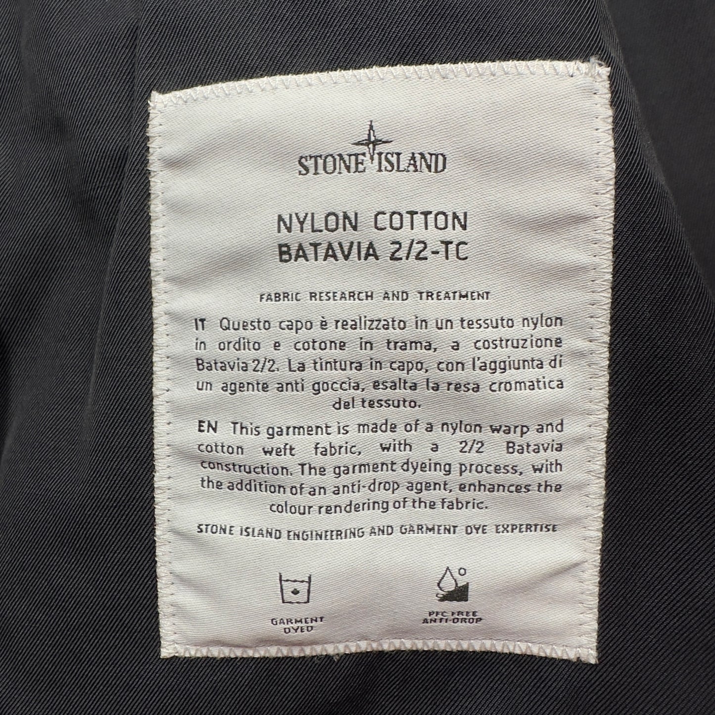 S/S 22 Stone Island Nylon Cotton Batavia 2/2 TC Jacket - Black