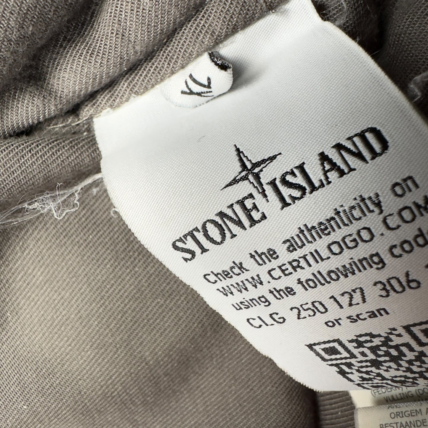 A/W 16 Stone Island Micro Reps Down Fur Trimmed Puffer Parka Jacket - Olive Green