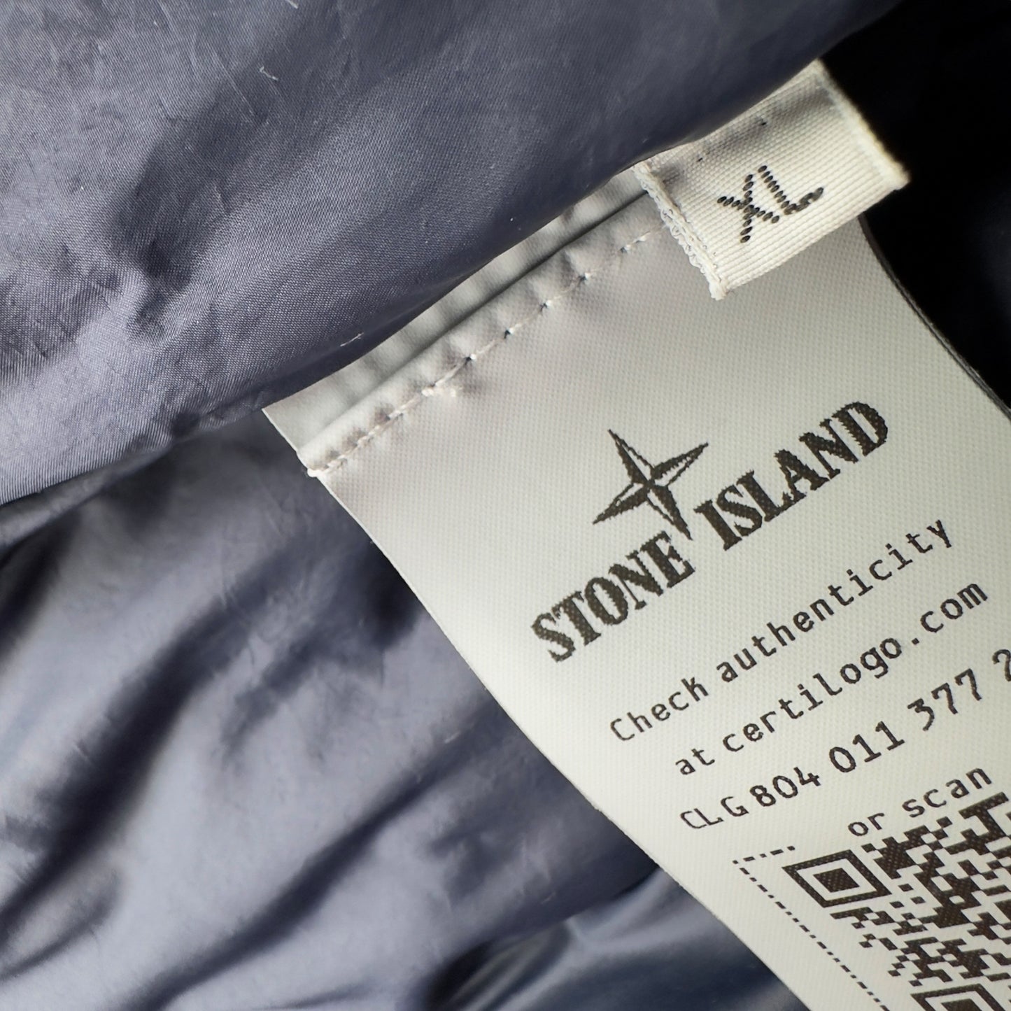 A/W 21 Stone Island Nylon Raso TC Down Jacket - Navy