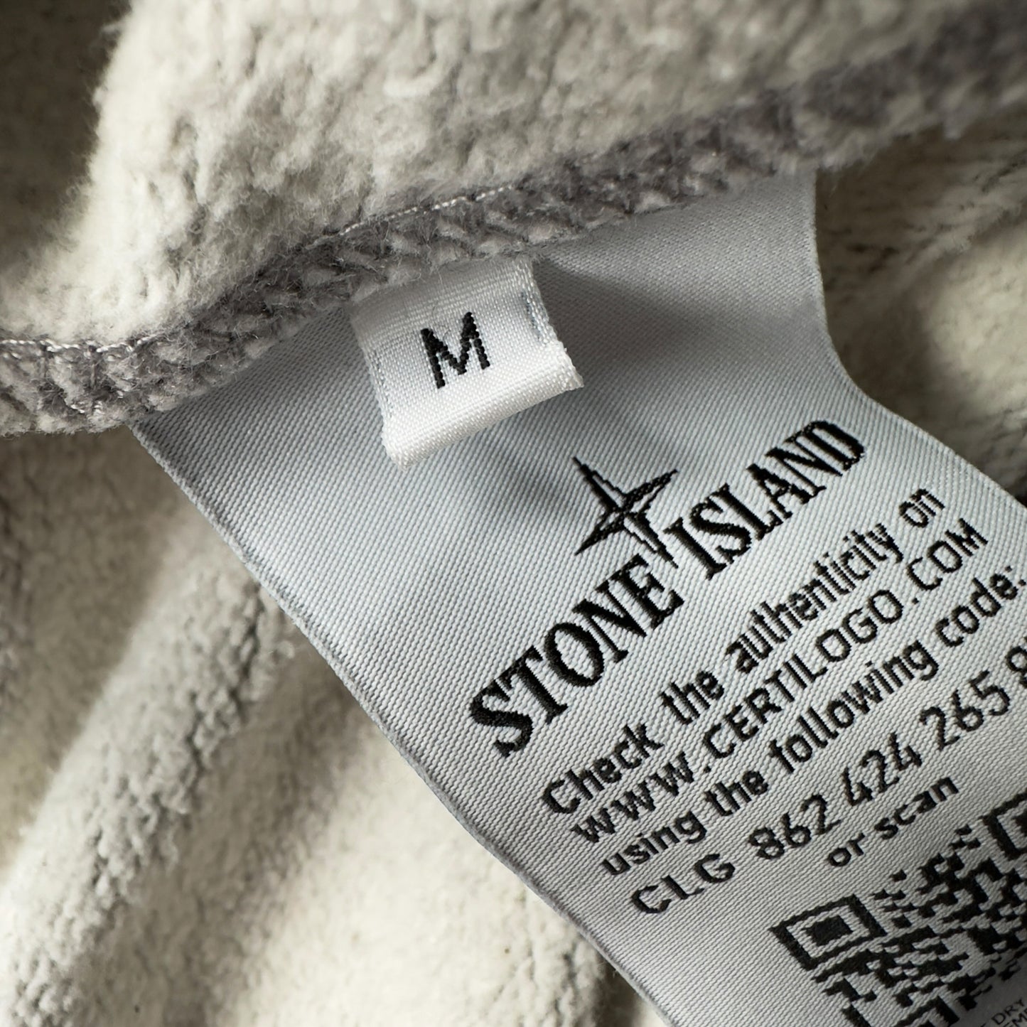 A/W 19 Stone Island 'GRAPHIC 10' Fade Compass Logo Hoodie - Grey
