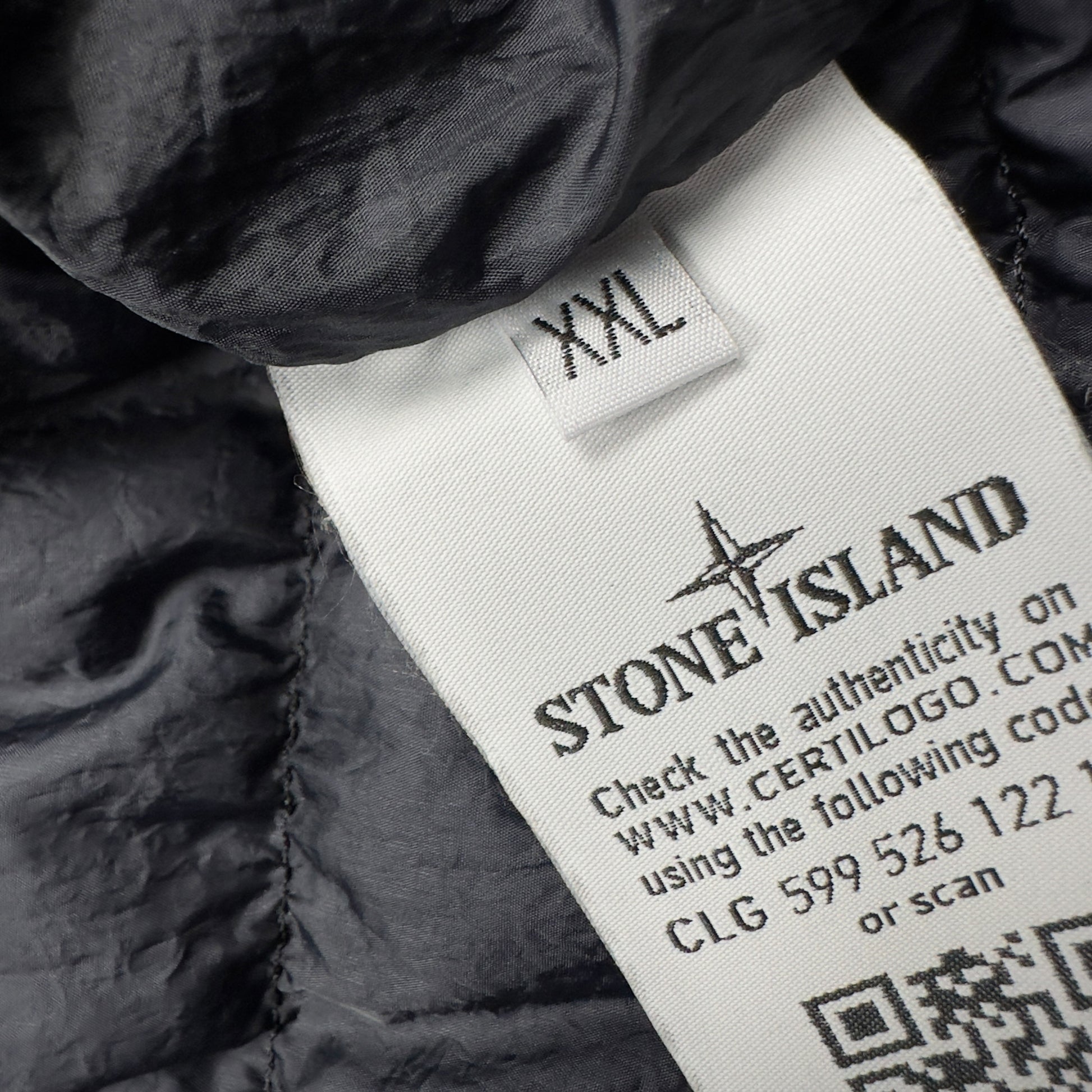 S/S 16 Stone Island Down_26 GR X SQM_N - Ultra Light Down Gilet - Navy