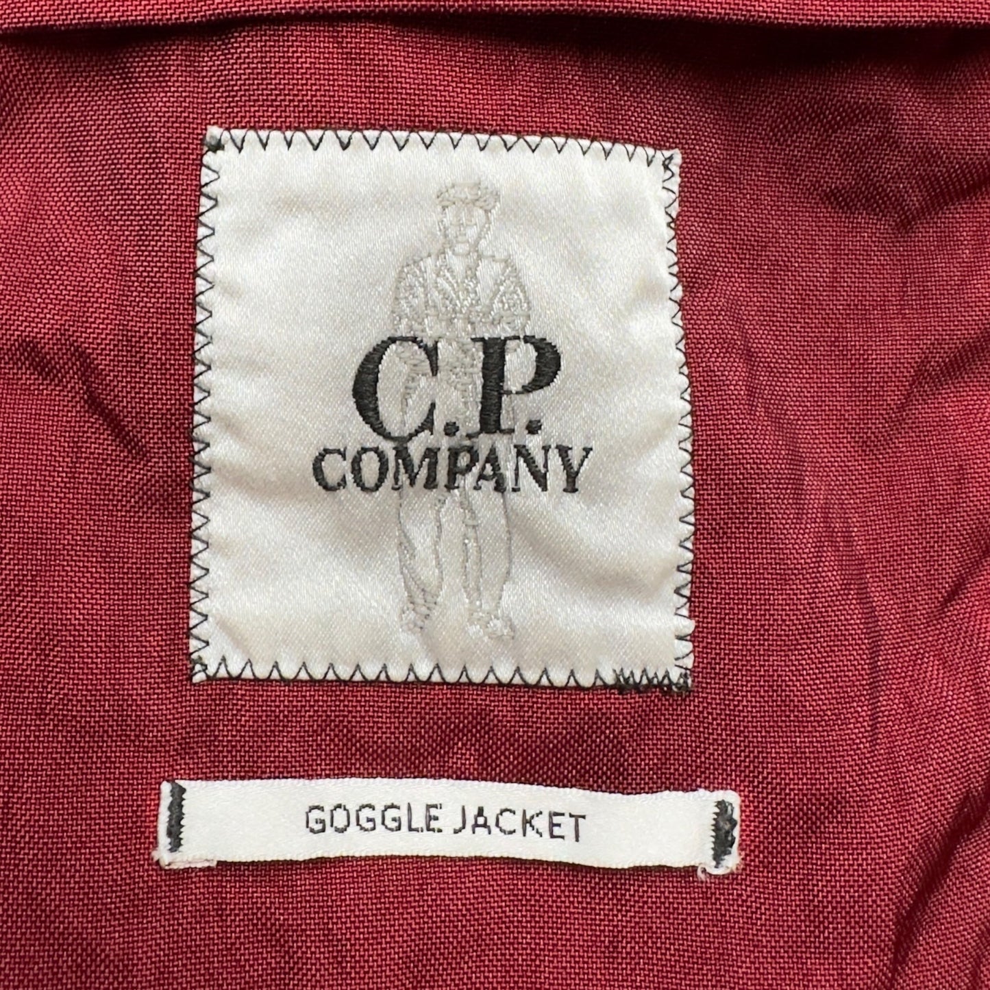 C.P. Company Quartz Goggle Jacket – Crimson Red / Black